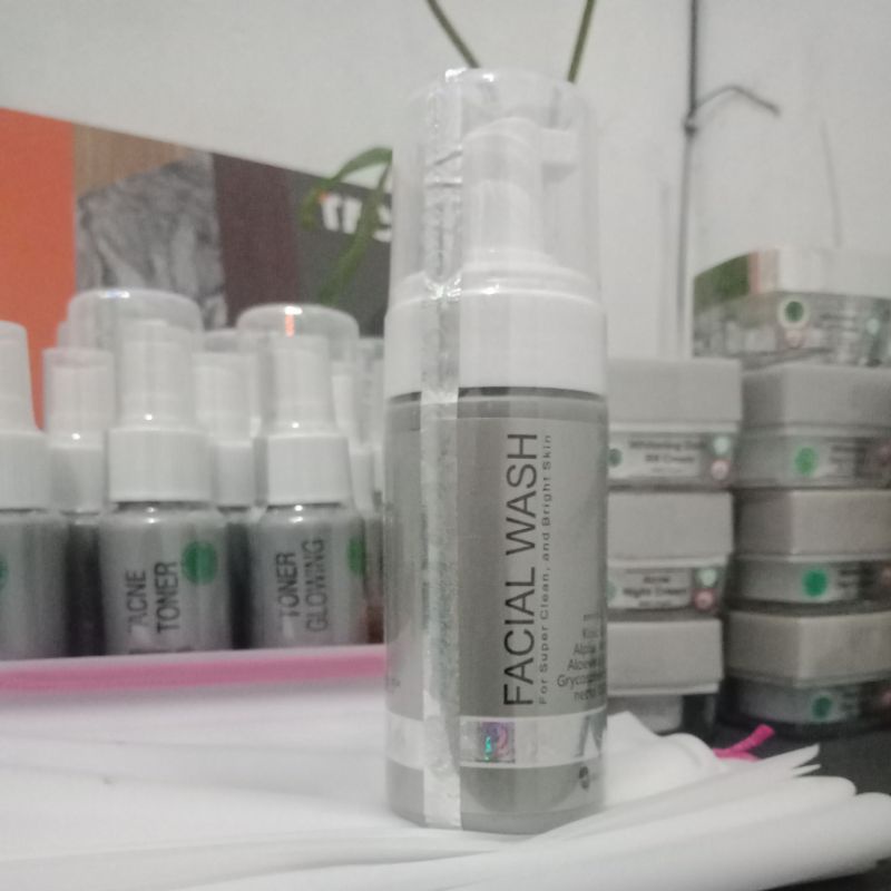 MS GLOW FACIAL WASH MS GLOW FACIAL WASH MS GLOW ORIGINAL