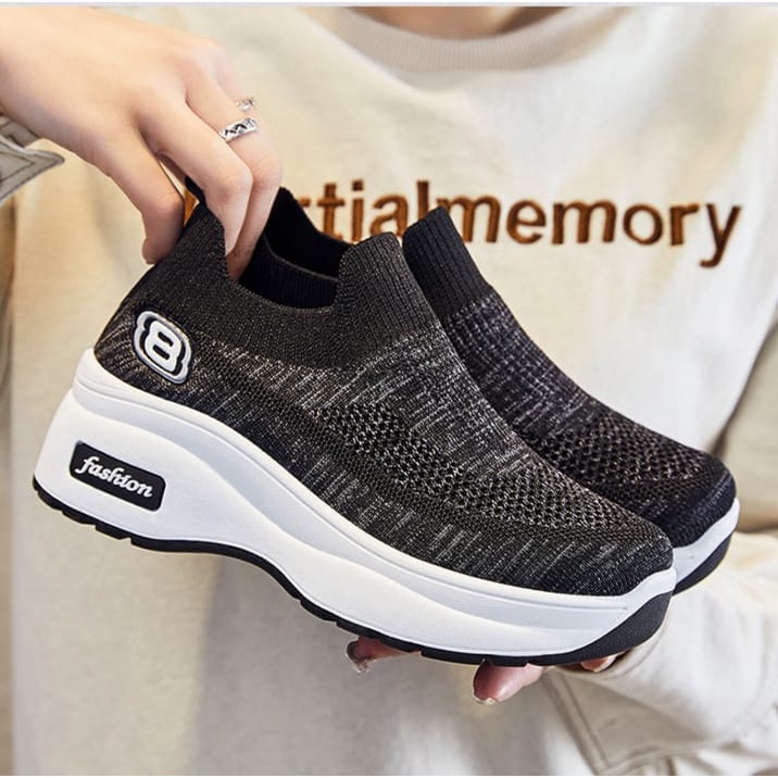 TOPGROSIR LV0157 Sneakers Sepatu Wanita Import Motif 8 Comfort Wedges Bahan Kanvas Premium