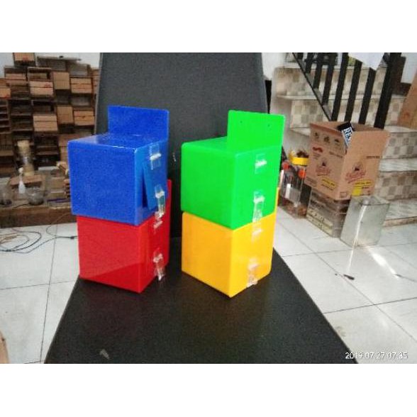 

TOL Kotak Amal Mini Acrylic Varian Warna Akrilik kotak amal Mini «