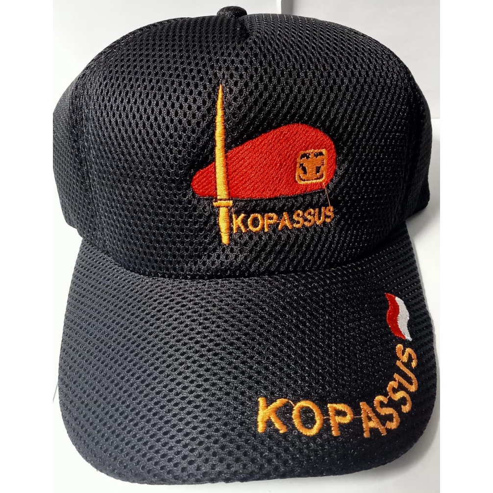 TOPI KOPASSUS