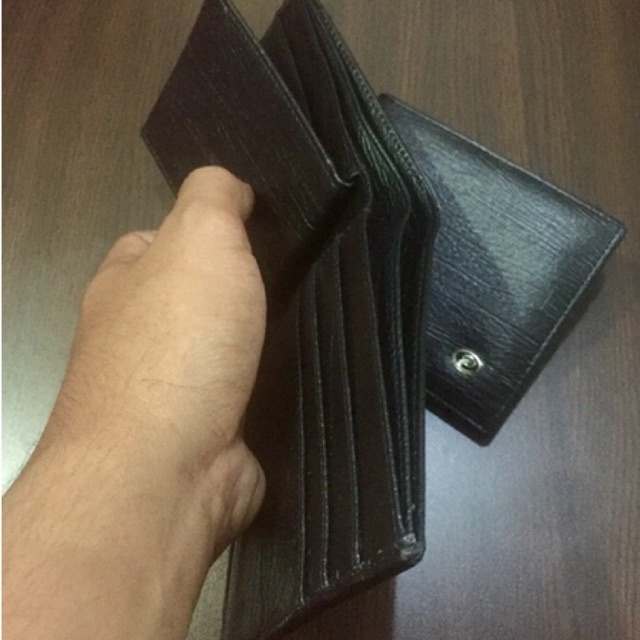 [anton hilmanto] dompet lipat bahan kulit sintetis bona urat kayu logo #dompet #dompetlipat #dompetpria #dompetcowok #dompetbagus #dompetlokal