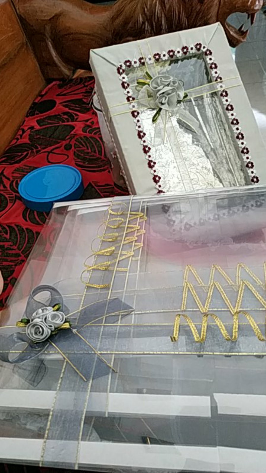Kotak Hantaran Plus Tutup Bahan Satin Uk M