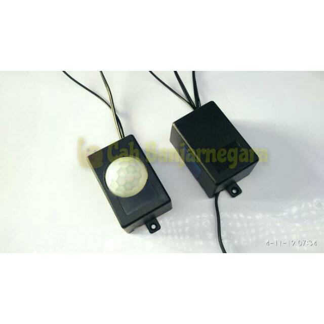 Saklar otomatis sensor gerak