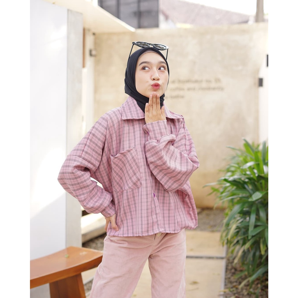 Kemeja Perempuan Korean Style Terbaru Neva Shirt Bahan Zara Acrilic