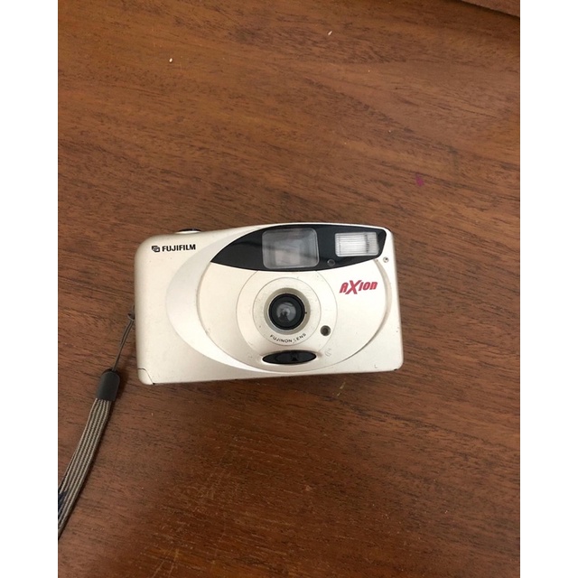 Fujifilm Axion - Kamera Analog