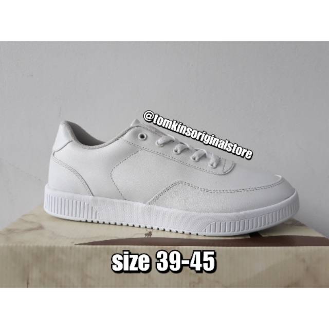 SEPATU SNEAKERS PRIA TOMKINS MCQUEEN - Sepatu Olahraga - Sepatu Sneakers - Sepatu Lari - Sepatu Seko