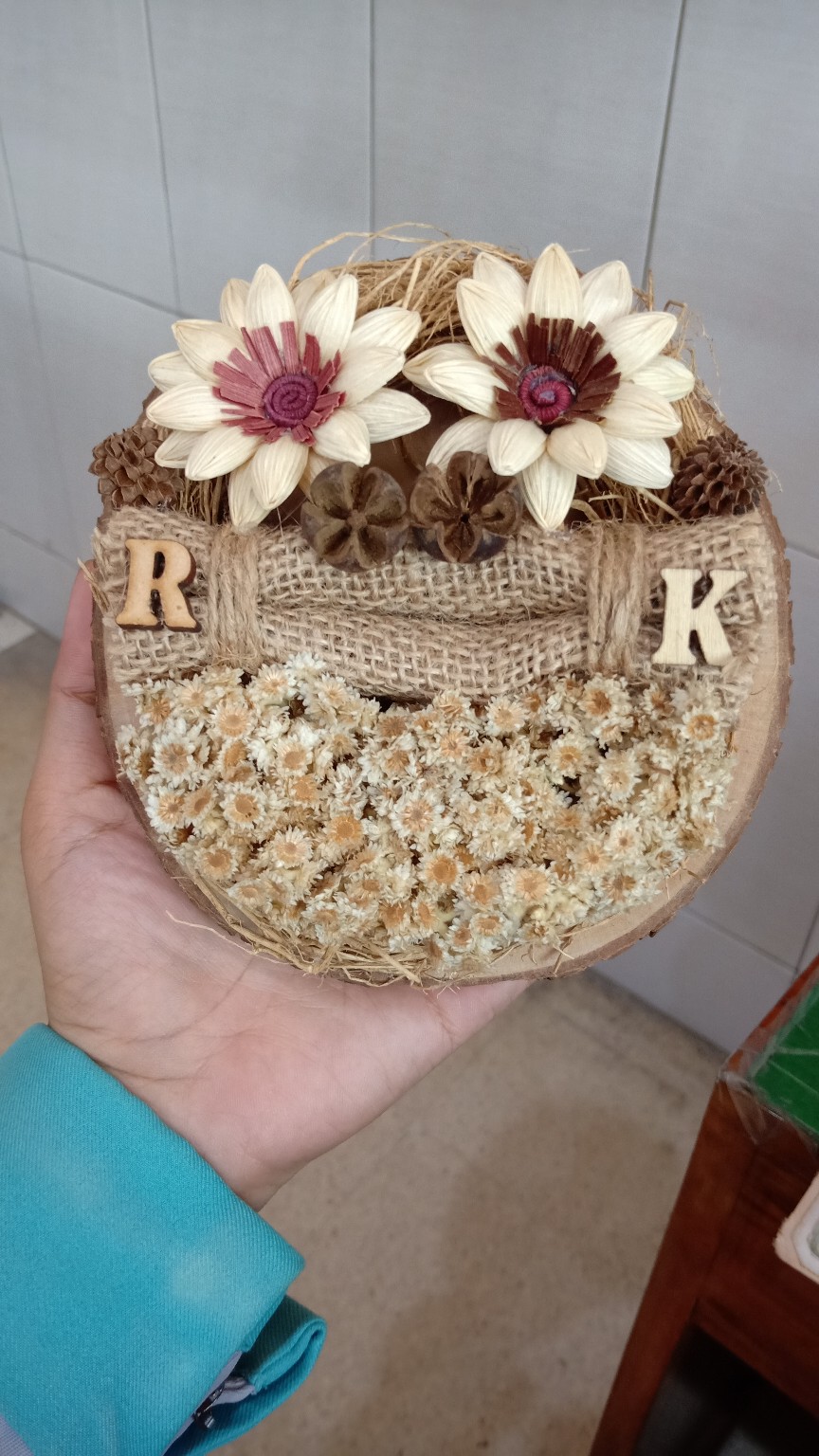 Ringbearer Rustic Akar