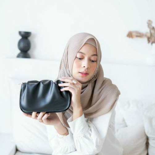 Sling bags Flicka - DD 103