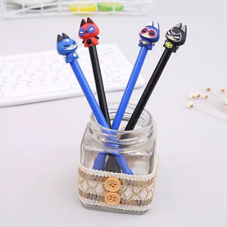 

SEMIKO JP251 BOLPOIN PENA LUCU CAT SUPER HERO 4 WARNA PULPEN UNIK IMPORT