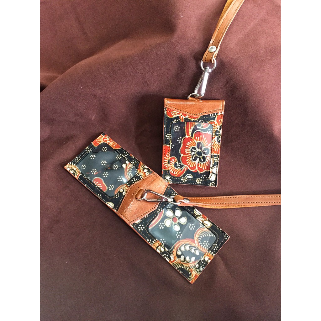 Id card holder kulit asli dan batik lasem coklat muda | BeeCost