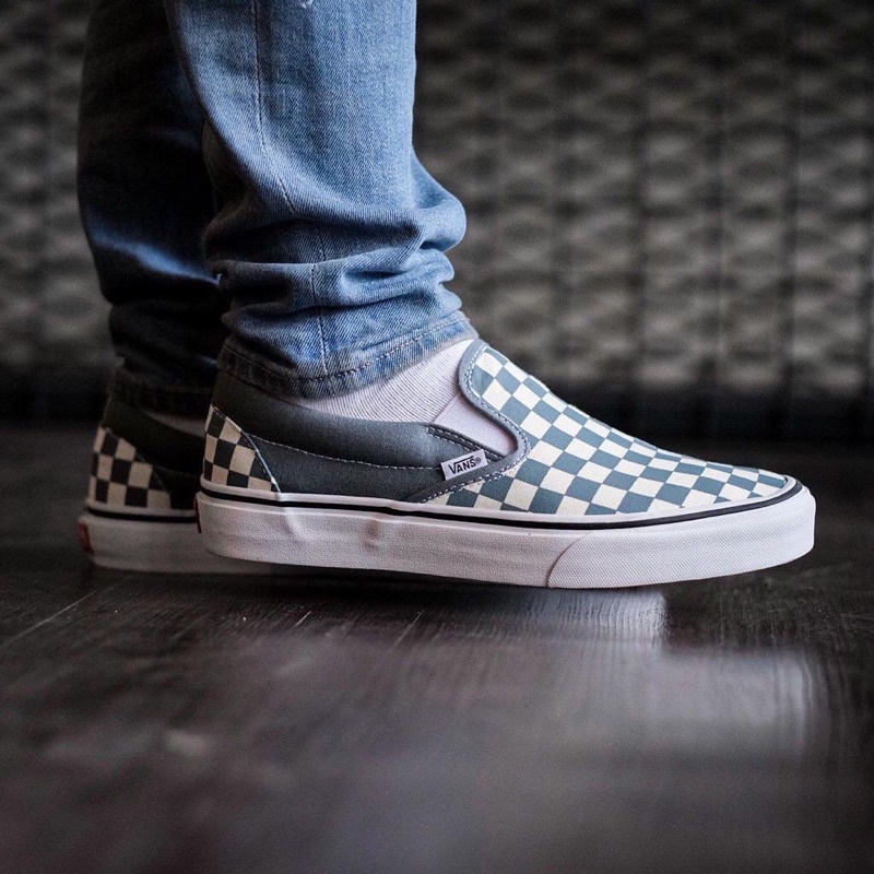 Vans slip on classic "Blue Mirage"