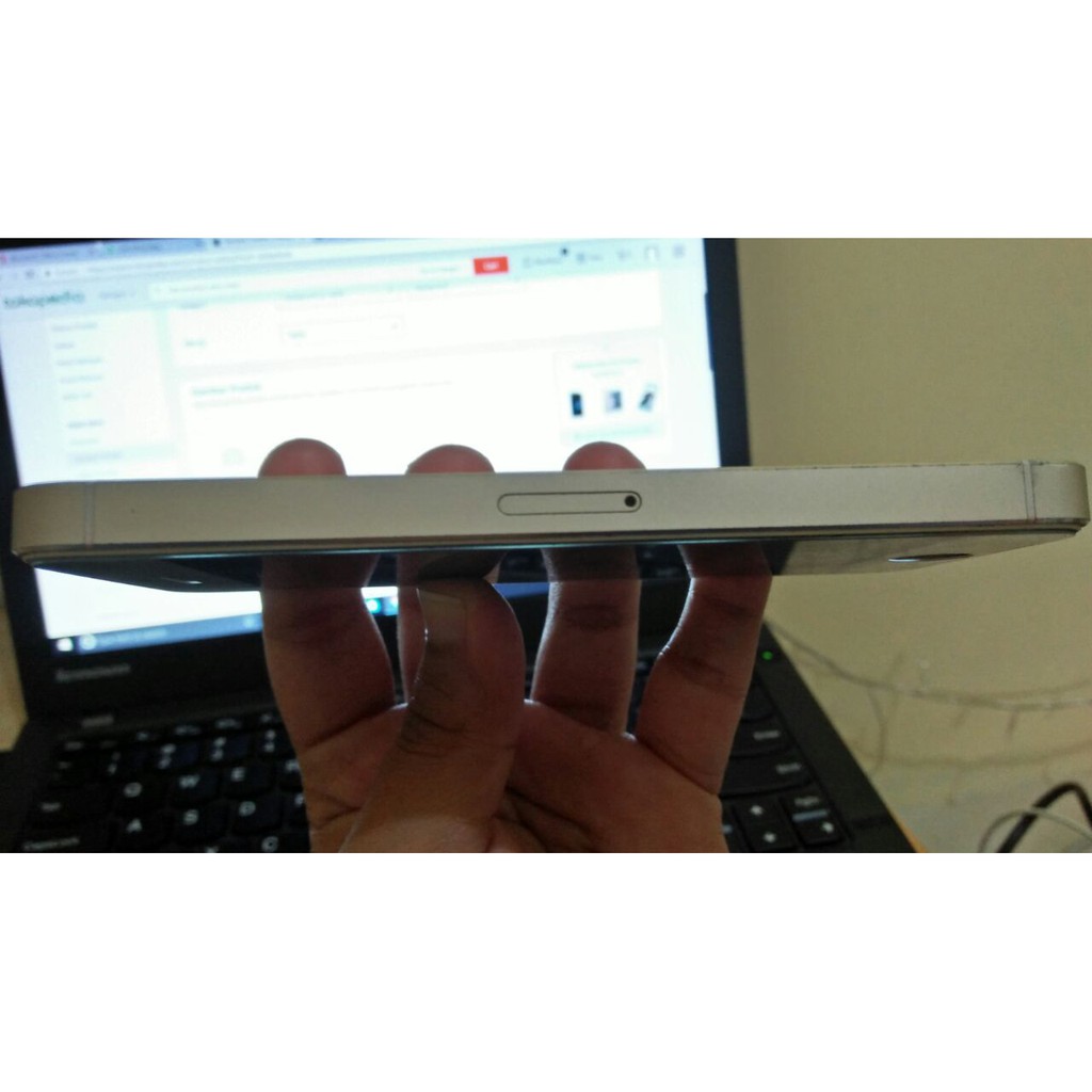 iphone 5s 16gb Gold (Second)