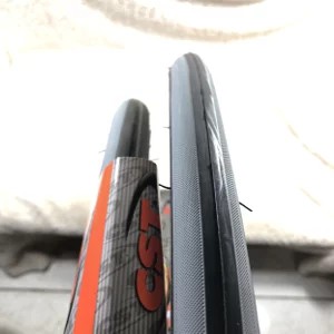 Ban Luar 700 X 28c CST Czar Gray