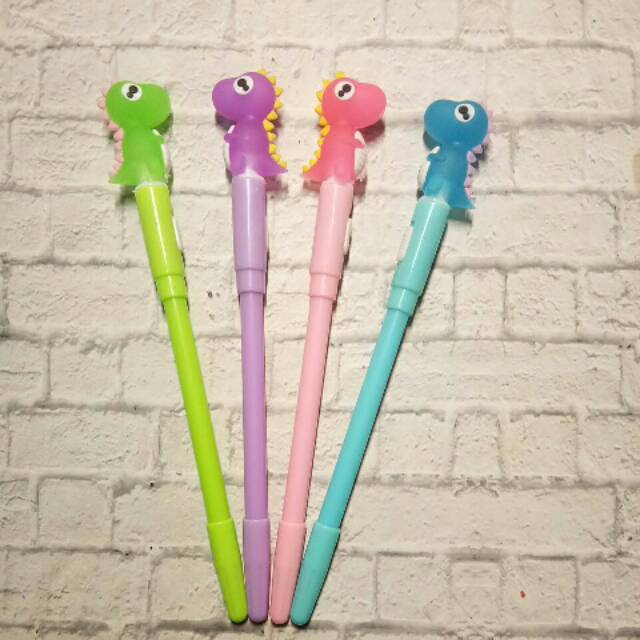 

Pulpen Gel Karakter Lampu Led ( bs ganti warna)