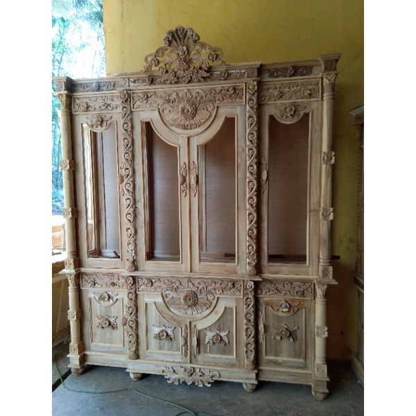 lemari pajangan jati/bufet hias