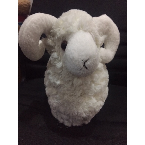 boneka PL