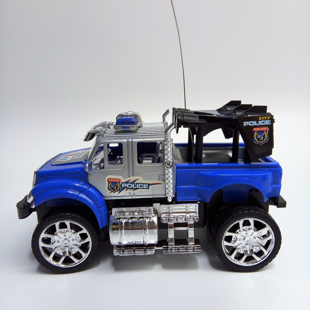 Mainan Mobil  Remote  Kontrol  Control Polisi Police Jeep 