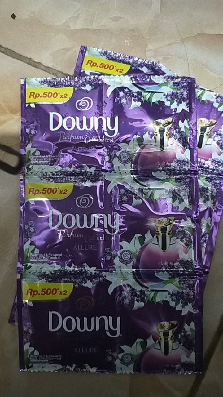 Downy Pelembut & Pewangi Konsentrat Allure Sachet Pack 6s X 10ml