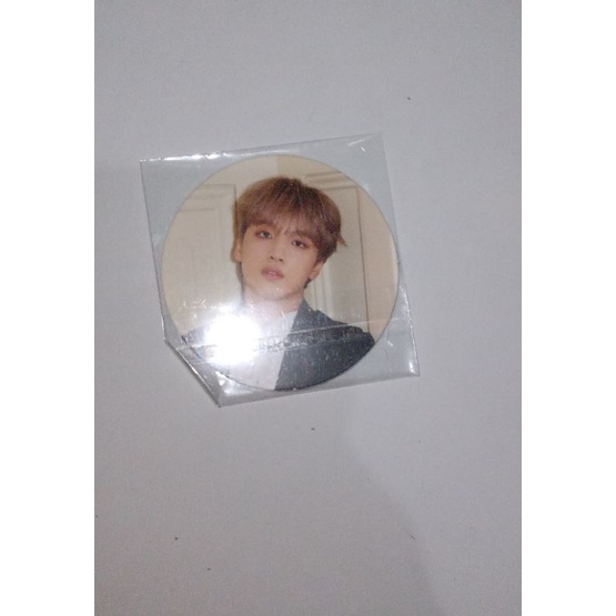 

circle card haechan boom