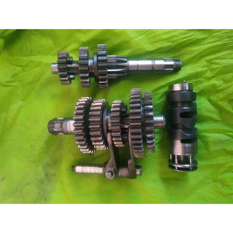 rasio full clutch f1zr 2004