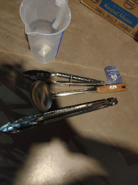 Jepitan Stainless / Tirisan Gorengan / Penjepit Makanan Capitan Kue 21 Cm, 29 Cm, Dan 35 Cm