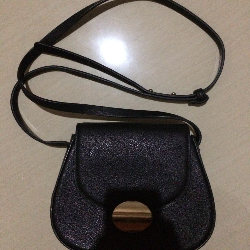 Tas Mango Flap Crossbody Bag Preloved