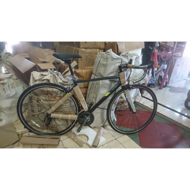 polygon stratos s4 road bike