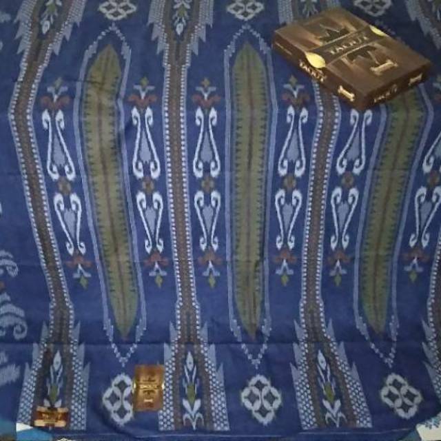 Sarung atlas yaqut kembang(minimal pembelian 10pcs)