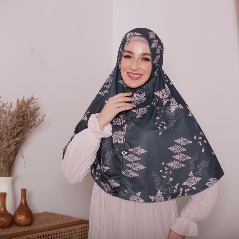 Bergo Ayesha Tudung Motif-Black Charcoal