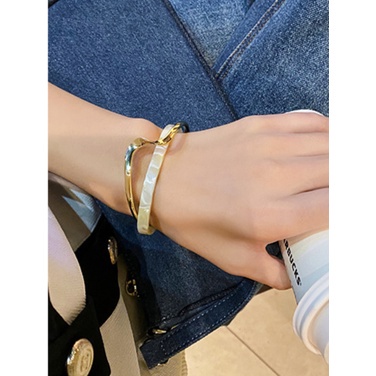 Gelang Melengkung Gelombang Mewah Putih Shell Plat Gaya Korea Fashion Tren