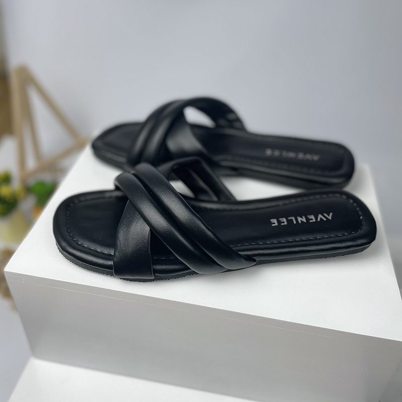 Sandal Wanita Flat Korea Empuk Sol Karet Avenlee Cheery