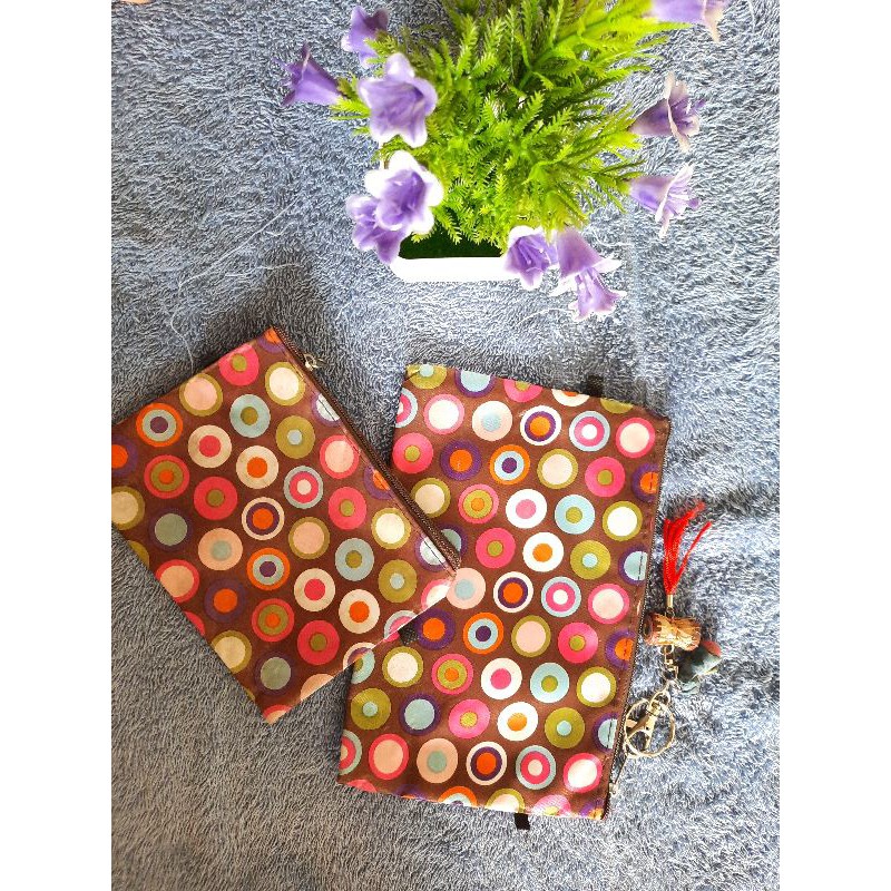 

DOMPET SECOND/TEMPAT PENSIL