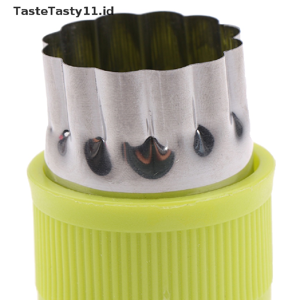 【TasteTasty】 8Pcs Stainless Steel Flower Shape Fruit Vegetable Peelers Cookies Cutter Mold .