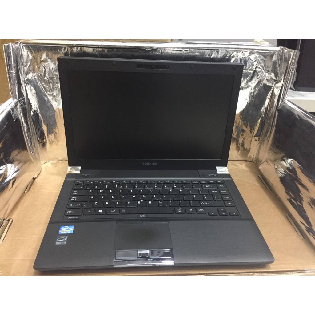 TOSHIBA TECRA R940 INTEL CORE-i5-3RD 4GB RAM - 320GB HDD