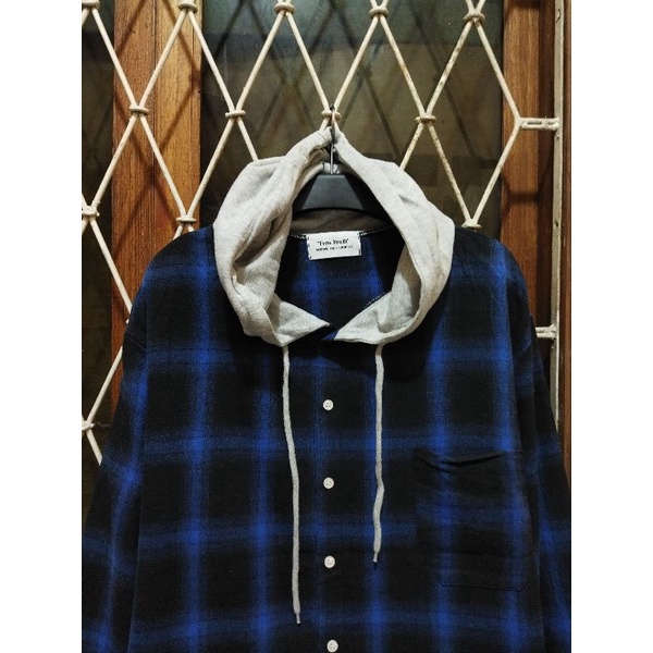 kemeja flannel hoodie second XL
