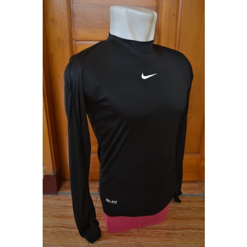 Manset Baselayer Baju Kaos Nike Olahraga Futsal Sepak Bola Football Lengan Panjang Hitam Pria Base Layer Sepeda