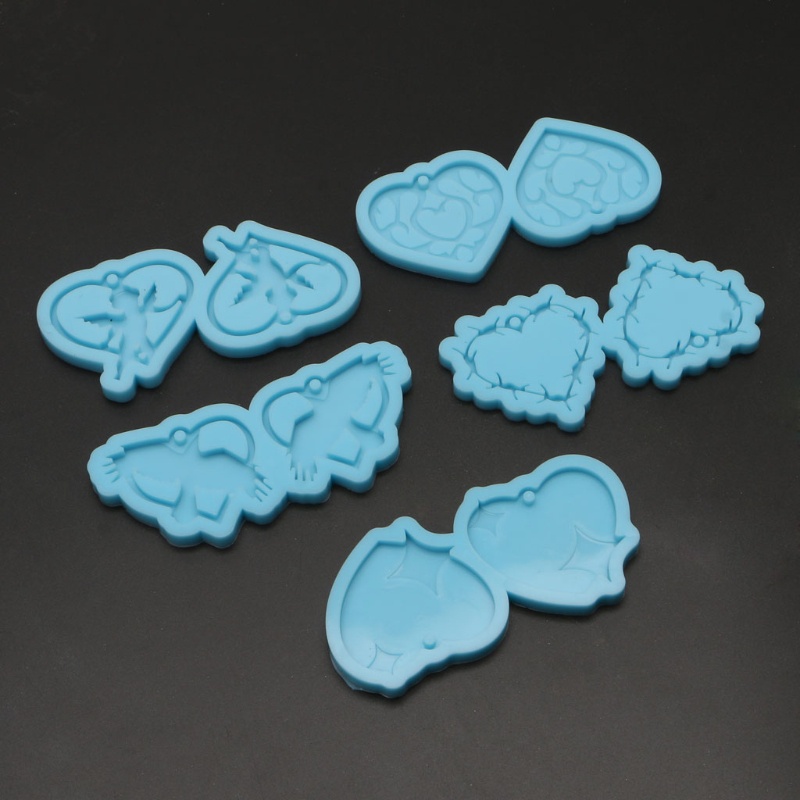 SIY  5 Styles Two Heart Shape Love Sign Keychain Silicone Mold with Hole for DIY Earrings Pendant Resin Mold Jewelry Making