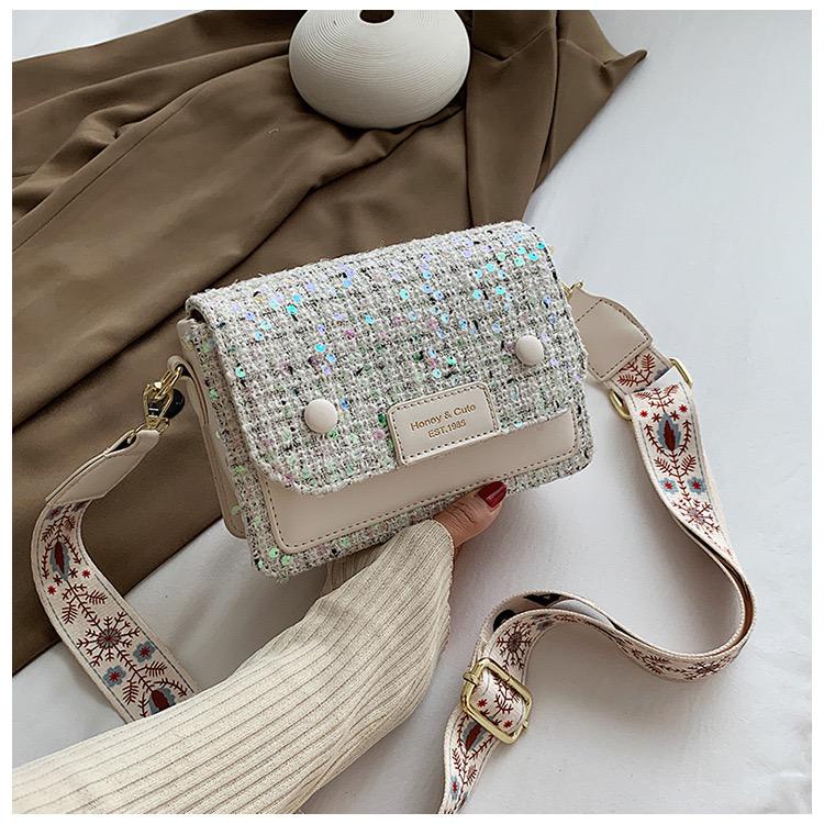 BJ15842 - BLACK/WHITE - TAS WANITA SLEMPANG MESSENGER BAG TAS WANITA FASHION IMPORT MODIS ELEGAN TERMURAH TERLARIS TERBARU BAGSTORE JAKARTA TAS BATAM ELJ5842 BQ3223 CR7573 GT1861 JT2645 LT2104