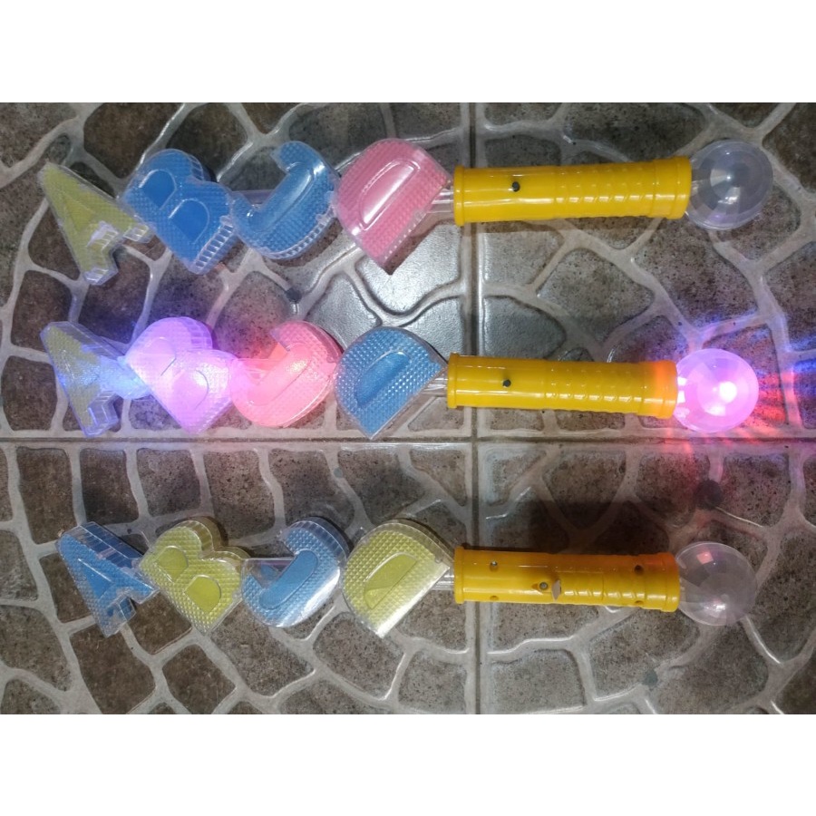 CEV Mainan Stick Lampu Motif ABCD