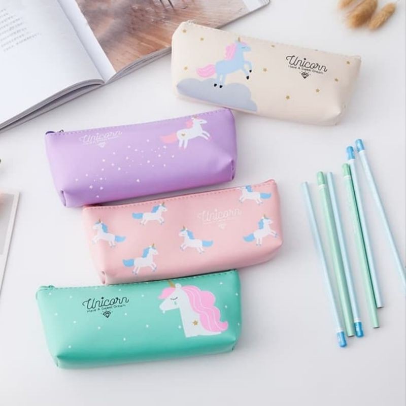 

Tempat pensil kain