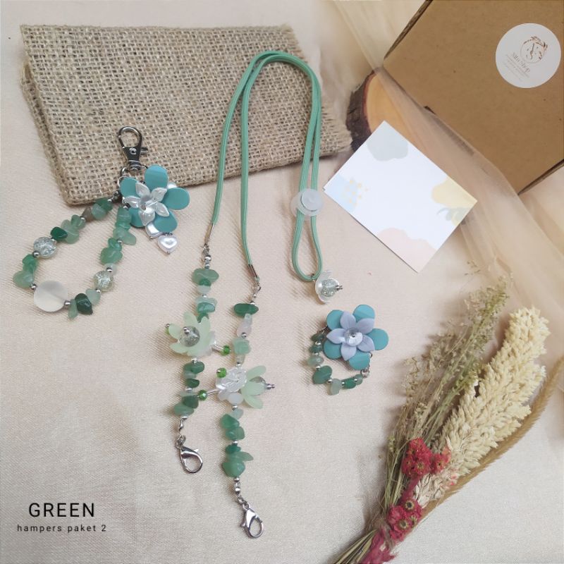 

PAKET HAMPERS KADO ULANG TAHUN