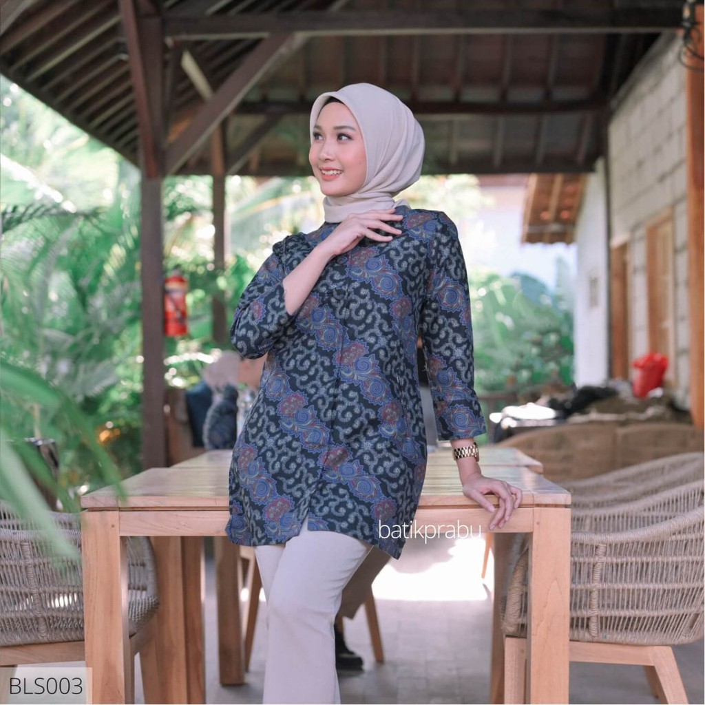 Batik Prabu Blouse Wanita Bahan Katun Baturaden Reguler Fit BLS003
