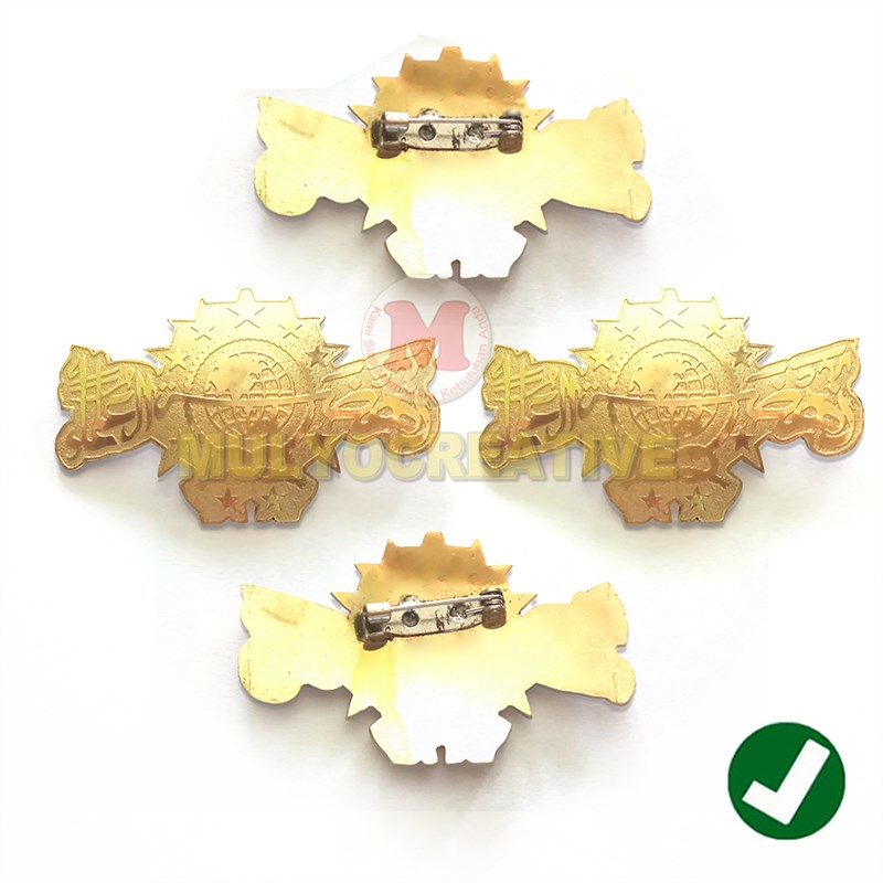 Pin Lencana NU Warna Emas Logam Kuningan