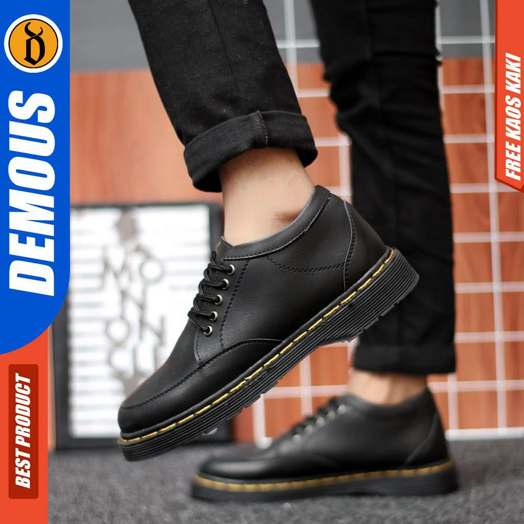 DEMOUS FUSI - Sepatu Formal Pantofel Docmart Low Boots Kulit PU Kerja Pria