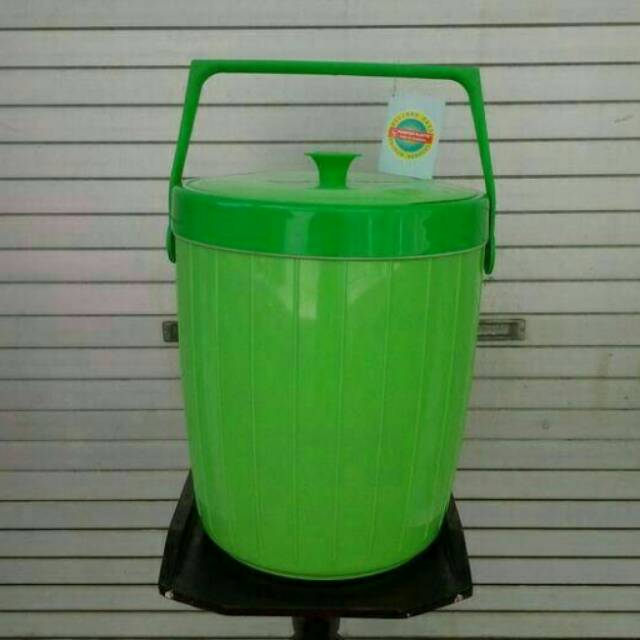 

Termos nasi /Es maspion 26 liter warna sesui stoc
