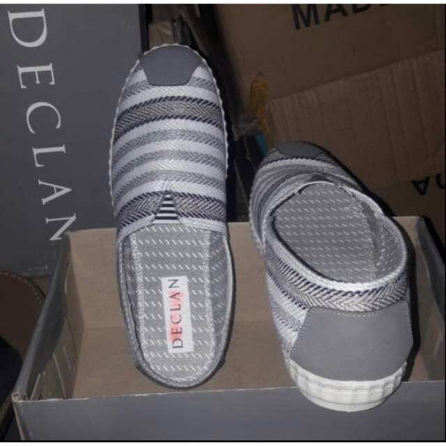 Sepatu pria declan