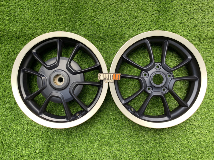 Velg Primavera Yatch Edition Ring 12 Untuk Vespa Matic