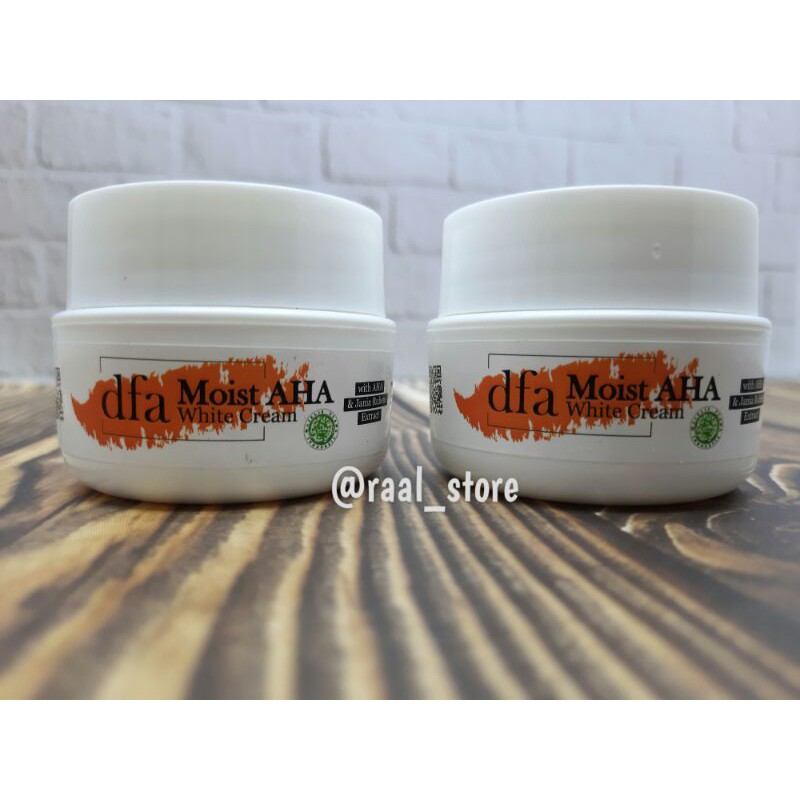 dfa Moist AHA White Cream