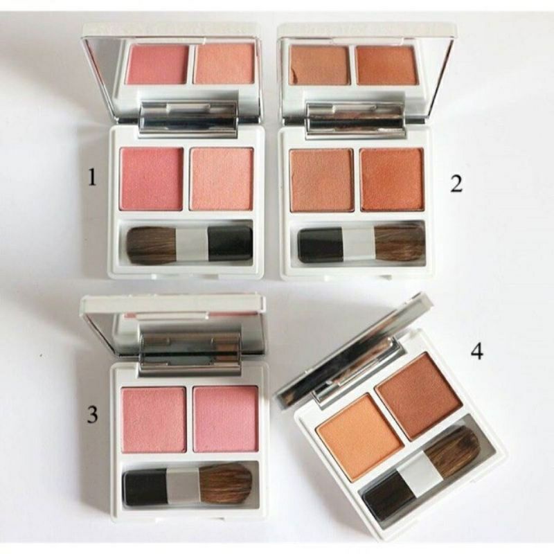 LA TULIPE BLUSH ON