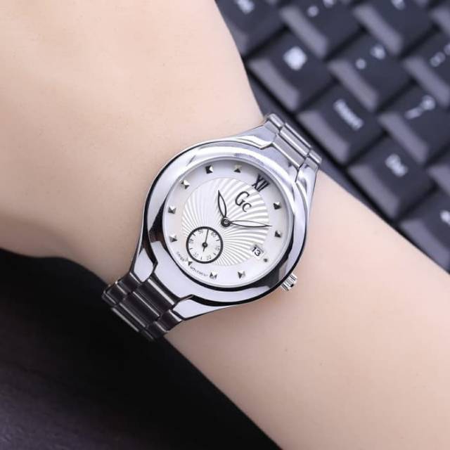 jam tangan GC GUESS COLLECTION WANITA DIAL SECOND RANTAI